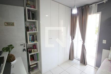 Casa de condomínio à venda com 117m², 3 quartos e 1 vagaQuarto Suíte 2