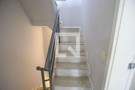 Casa de condomínio à venda com 117m², 3 quartos e 1 vagaBanheiro da Suíte 2