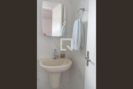 Casa à venda com 230m², 3 quartos e 3 vagasSuite Quarto 2