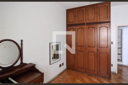 Apartamento à venda com 145m², 4 quartos e 2 vagasQuarto 2