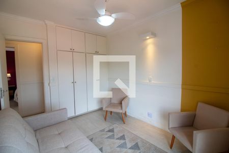 Apartamento à venda com 138m², 3 quartos e 2 vagas Apartamento à venda com 138m², 3 quartos e 2 vagasQuarto 2