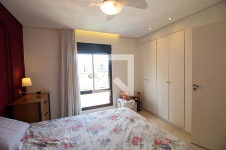 Apartamento à venda com 138m², 3 quartos e 2 vagas Apartamento à venda com 138m², 3 quartos e 2 vagasQuarto 3 - Suíte