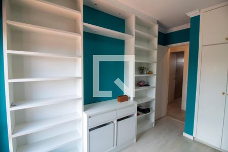 Apartamento à venda com 138m², 3 quartos e 2 vagas Apartamento à venda com 138m², 3 quartos e 2 vagasQuarto 1