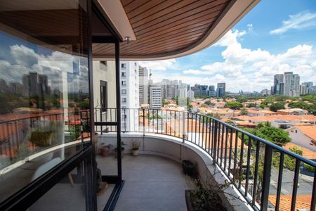 Apartamento à venda com 138m², 3 quartos e 2 vagas Apartamento à venda com 138m², 3 quartos e 2 vagasTerraço