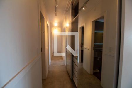 Apartamento à venda com 138m², 3 quartos e 2 vagas Apartamento à venda com 138m², 3 quartos e 2 vagasCorredor - Armarios