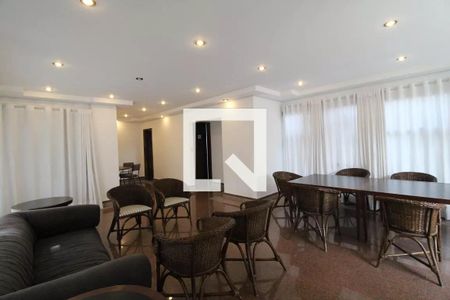 Apartamento à venda com 138m², 3 quartos e 2 vagas Apartamento à venda com 138m², 3 quartos e 2 vagasÁrea comum - Salão de Festas