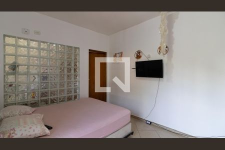 Casa à venda com 200m², 3 quartos e 5 vagasSuíte