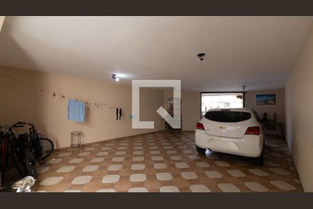 Casa à venda com 200m², 3 quartos e 5 vagasGaragem