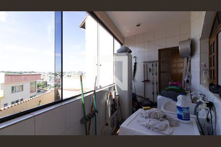 Casa à venda com 200m², 3 quartos e 5 vagasÁrea de Serviço