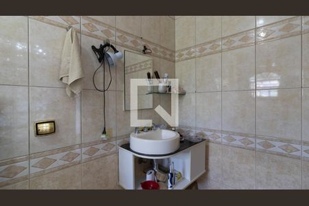 Casa à venda com 200m², 3 quartos e 5 vagasBanheiro da Suíte