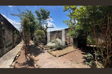 Casa à venda com 197m², 4 quartos e 3 vagas Casa à venda com 197m², 4 quartos e 3 vagasÁrea comum