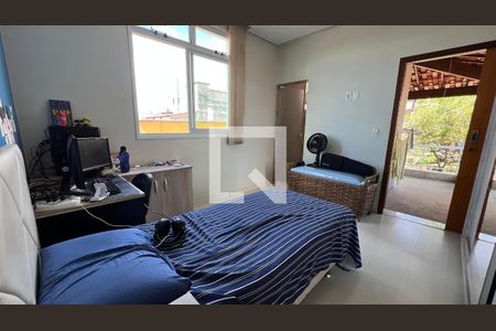 Casa à venda com 197m², 4 quartos e 3 vagas Casa à venda com 197m², 4 quartos e 3 vagasQuarto 1