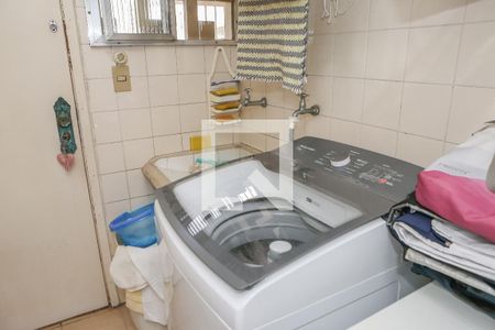Apartamento à venda com 141m², 2 quartos e 1 vaga Apartamento à venda com 141m², 2 quartos e 1 vagaCozinha e Área de Serviço