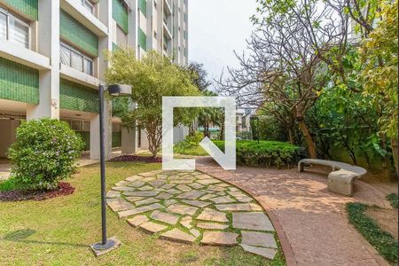 Apartamento à venda com 141m², 2 quartos e 1 vaga Apartamento à venda com 141m², 2 quartos e 1 vagaÁrea comum