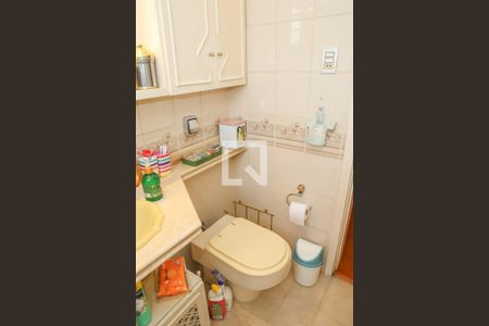 Apartamento à venda com 141m², 2 quartos e 1 vaga Apartamento à venda com 141m², 2 quartos e 1 vagaBanheiro da Suíte