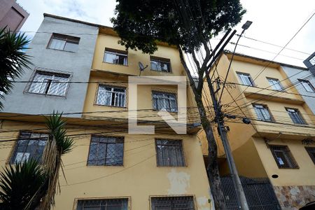Apartamento à venda com 170m², 3 quartos e sem vaga Apartamento à venda com 170m², 3 quartos e sem vagaFachada