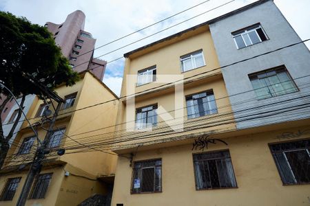 Apartamento à venda com 170m², 3 quartos e sem vaga Apartamento à venda com 170m², 3 quartos e sem vagaFachada