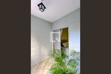 Casa à venda com 200m², 3 quartos e 3 vagasVaranda