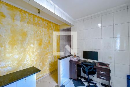 Casa à venda com 200m², 3 quartos e 3 vagasEscritório