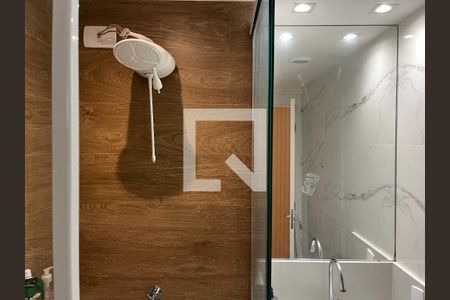 Apartamento à venda com 40m², 2 quartos e sem vaga Apartamento à venda com 40m², 2 quartos e sem vagaBanheiro