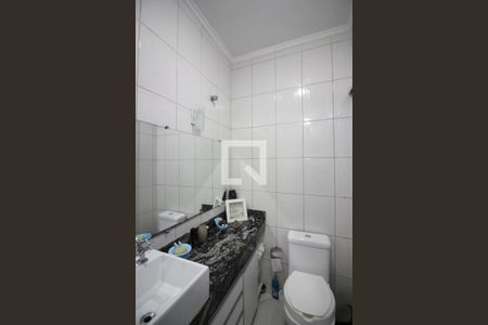 Casa à venda com 107m², 3 quartos e 2 vagasQuarto 3 - Suíte Banheiro