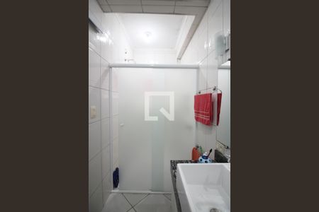 Casa à venda com 107m², 3 quartos e 2 vagasQuarto 3 - Suíte Banheiro