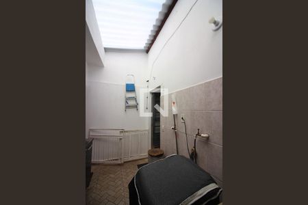 Casa à venda com 107m², 3 quartos e 2 vagasÁrea de Serviço