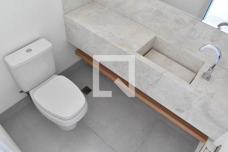 Lavabo de apartamento para alugar com 3 quartos, 152m² em Centro, Curitiba
