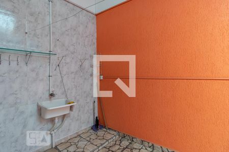 Casa à venda com 162m², 3 quartos e 2 vagas Casa à venda com 162m², 3 quartos e 2 vagasÁrea de Serviço Casa 3