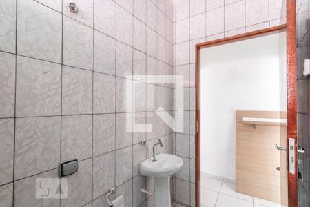 Casa à venda com 162m², 3 quartos e 2 vagas Casa à venda com 162m², 3 quartos e 2 vagasBanheiro Casa 2