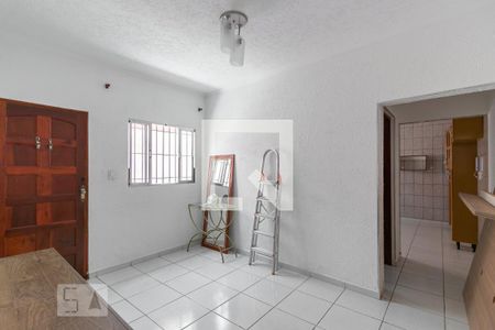 Casa à venda com 162m², 3 quartos e 2 vagas Casa à venda com 162m², 3 quartos e 2 vagasSala Casa 2