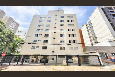 Apartamento à venda com 70m², 2 quartos e 1 vagaFachada