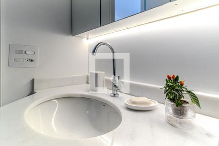 Studio à venda com 27m², 1 quarto e sem vaga Studio à venda com 27m², 1 quarto e sem vagaBanheiro