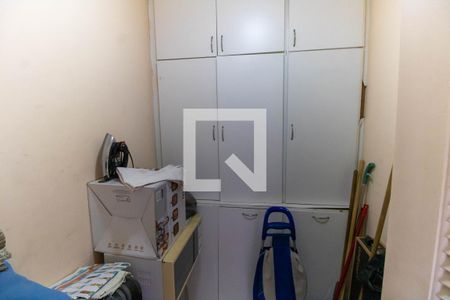 Apartamento à venda com 123m², 3 quartos e 1 vaga Apartamento à venda com 123m², 3 quartos e 1 vagaQuarto de Serviço