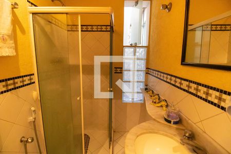 Apartamento à venda com 123m², 3 quartos e 1 vaga Apartamento à venda com 123m², 3 quartos e 1 vagaBanheiro Social