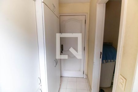 Apartamento à venda com 123m², 3 quartos e 1 vaga Apartamento à venda com 123m², 3 quartos e 1 vagaCozinha e Área de Serviço