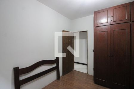Casa à venda com 360m², 3 quartos e 6 vagas Casa à venda com 360m², 3 quartos e 6 vagasQuarto 1