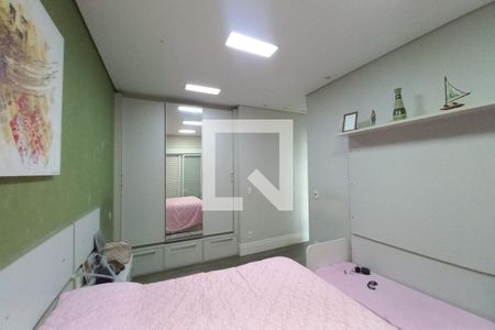 Casa de condomínio para alugar com 420m², 4 quartos e 6 vagas Casa de condomínio para alugar com 420m², 4 quartos e 6 vagasQuarto 2 - Suíte