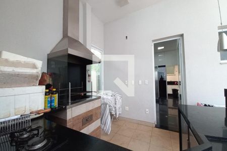 Casa de condomínio para alugar com 420m², 4 quartos e 6 vagas Casa de condomínio para alugar com 420m², 4 quartos e 6 vagasÁrea comum - Churrasqueira