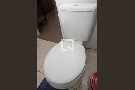 Casa à venda com 600m², 9 quartos e 10 vagas Casa à venda com 600m², 9 quartos e 10 vagasBanheiro social 2