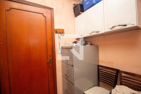 Casa à venda com 600m², 9 quartos e 10 vagas Casa à venda com 600m², 9 quartos e 10 vagasQuarto de Serviço