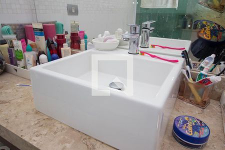 Casa à venda com 600m², 9 quartos e 10 vagas Casa à venda com 600m², 9 quartos e 10 vagasBanheiro da Suíte 4