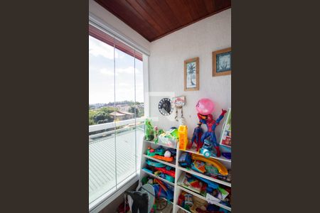 Casa à venda com 600m², 9 quartos e 10 vagas Casa à venda com 600m², 9 quartos e 10 vagasVaranda Quarto 8