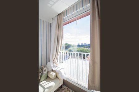 Casa à venda com 600m², 9 quartos e 10 vagas Casa à venda com 600m², 9 quartos e 10 vagasVarada Quarto 9