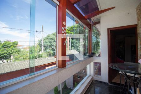 Casa à venda com 600m², 9 quartos e 10 vagas Casa à venda com 600m², 9 quartos e 10 vagasVaranda Quarto 5