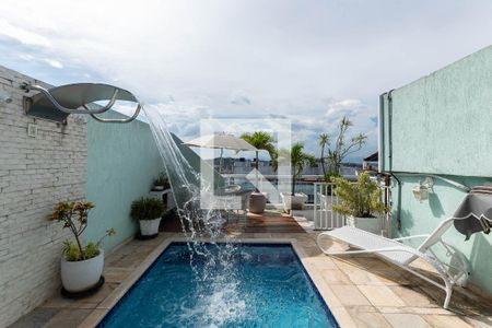 Apartamento à venda com 220m², 3 quartos e 2 vagasVaranda