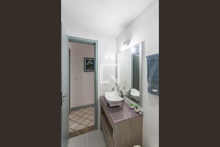 Apartamento à venda com 220m², 3 quartos e 2 vagasBanheiro (segundo andar)