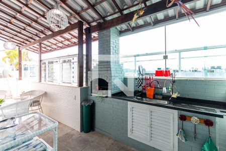 Apartamento à venda com 220m², 3 quartos e 2 vagasVaranda