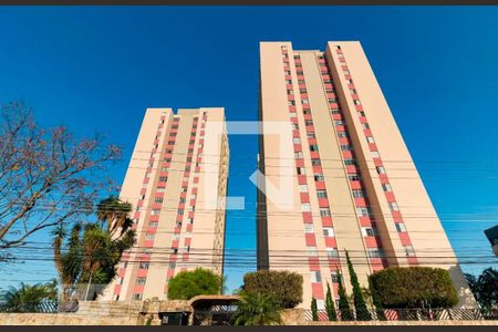 Apartamento à venda com 83m², 3 quartos e 1 vaga Apartamento à venda com 83m², 3 quartos e 1 vagaFachada