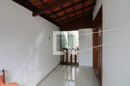 Casa à venda com 360m², 3 quartos e 2 vagas Casa à venda com 360m², 3 quartos e 2 vagasVaranda da Sala 3